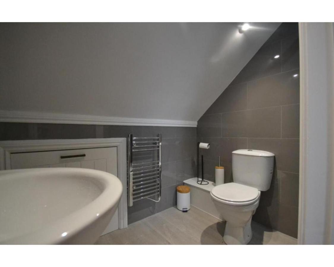 Hazel Cottage Тенби Экстерьер фото