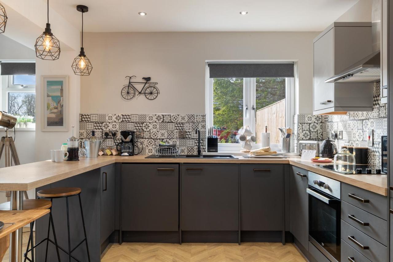 Hazel Cottage Тенби Экстерьер фото